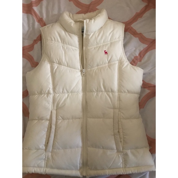 old navy sleeveless jacket